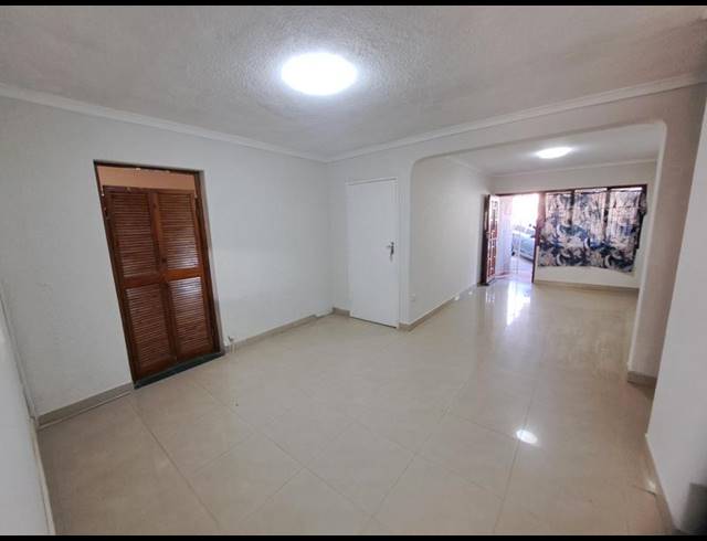 4 BEDROOM TOWNHOUSE FOR SALE IN CANESIDE